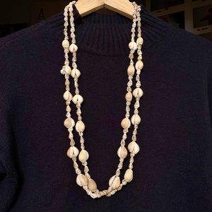 What the shell?? 5 pieces. Extra added. See pics!